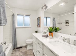 1404 G Street SE, Auburn WA 98002