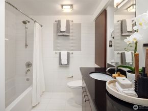 2914 E Madison Street 302, Seattle WA 98112