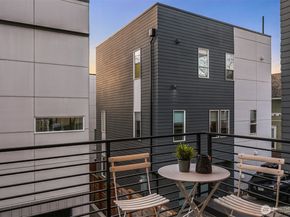 814 14th Avenue C, Seattle WA 98122