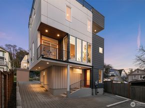 814 14th Avenue C, Seattle WA 98122