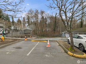 23410 18th Ave S G101, Des Moines WA 98198