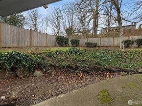 23410 18th Ave S G101, Des Moines WA 98198