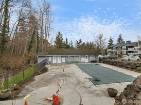 23410 18th Ave S G101, Des Moines WA 98198