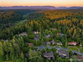 24838 NE 20th Street, Sammamish WA 98074