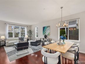 18251 NE 111th st, Redmond WA 98052