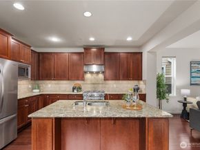 18251 NE 111th st, Redmond WA 98052