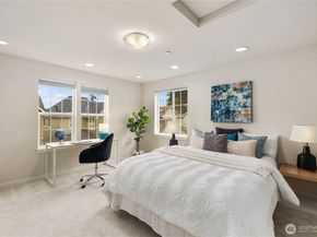 18251 NE 111th st, Redmond WA 98052