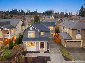 18251 NE 111th st, Redmond WA 98052