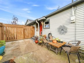 1256 SW 148th Street, Burien WA 98166