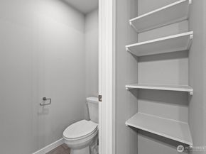 16823 Alder Way E4, Lynnwood WA 98037