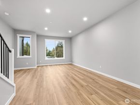 16823 Alder Way E4, Lynnwood WA 98037