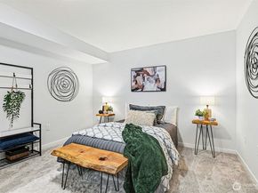 5523 Lakemont Boulevard SE 604, Bellevue WA 98006