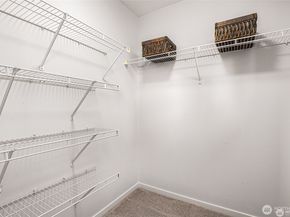 5523 Lakemont Boulevard SE 604, Bellevue WA 98006