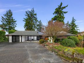 4711 116th Avenue SE, Bellevue WA 98006