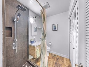 4711 116th Avenue SE, Bellevue WA 98006