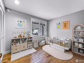 4711 116th Avenue SE, Bellevue WA 98006