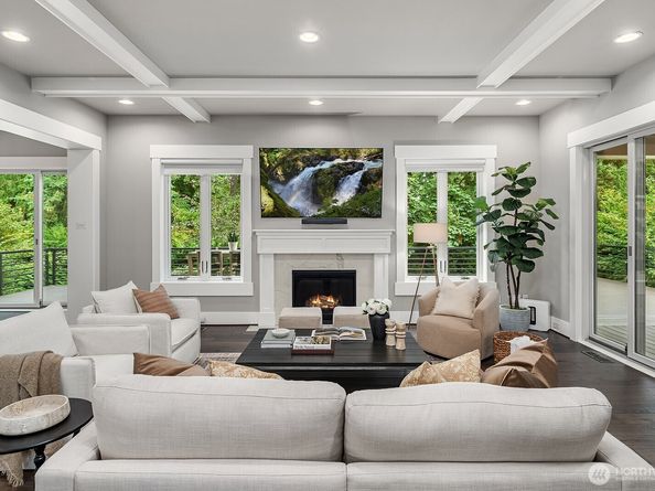 1646 106th Avenue SE, Bellevue WA 98004