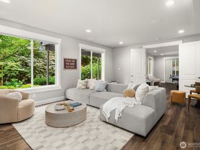 1646 106th Avenue SE, Bellevue WA 98004