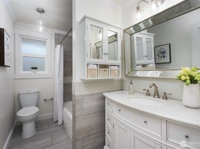 11619 NE 97th Street, Kirkland WA 98033