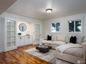 11619 NE 97th Street, Kirkland WA 98033