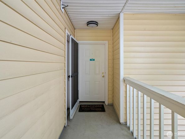 2540 118th Avenue SE 202, Bellevue WA 98005