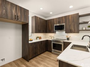 3012 B NW 56th Street, Seattle WA 98107