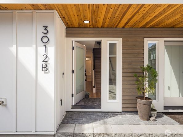 3012 B NW 56th Street, Seattle WA 98107