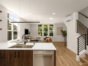 3012 B NW 56th Street, Seattle WA 98107