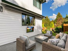 4215 NE 82nd Street, Seattle WA 98115