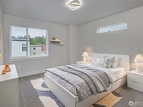 1520 243rd Place SW B, Bothell WA 98021