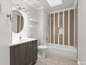 2119 S 371st Street, Federal Way WA 98003