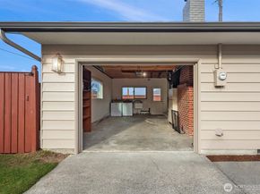 1719 Bailey Avenue, Everett WA 98203