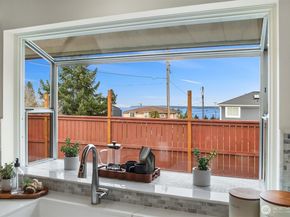 1719 Bailey Avenue, Everett WA 98203