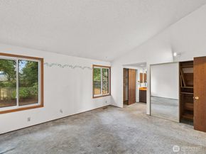 510 223rd Street SW, Bothell WA 98021