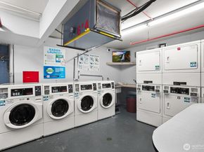 1400 Hubbell Place 1304, Seattle WA 98101