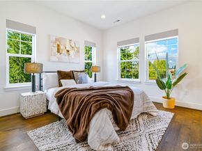 14131 266th Avenue NE 101, Duvall WA 98019