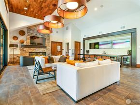 14131 266th Avenue NE 101, Duvall WA 98019