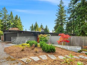 14827 SE 55th Street, Bellevue WA 98006