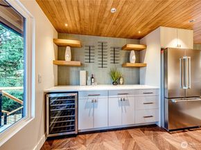 21511 2nd Drive SE, Bothell WA 98021