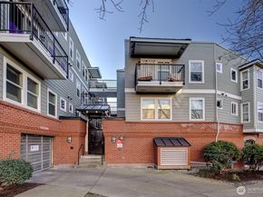 2101 N 55th Street 201, Seattle WA 98103