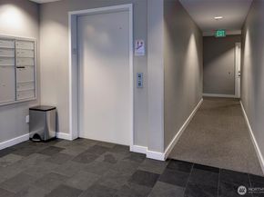 2101 N 55th Street 201, Seattle WA 98103