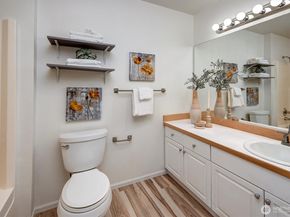 2101 N 55th Street 201, Seattle WA 98103