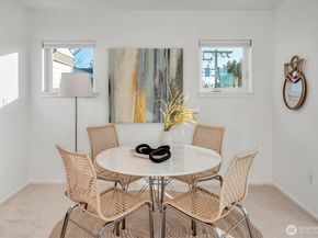 2101 N 55th Street 201, Seattle WA 98103