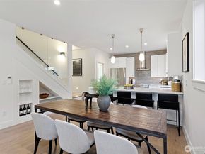 8007 25th Avenue NW, Seattle WA 98117