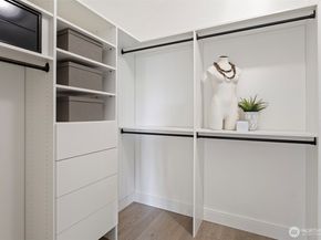 8007 25th Avenue NW, Seattle WA 98117