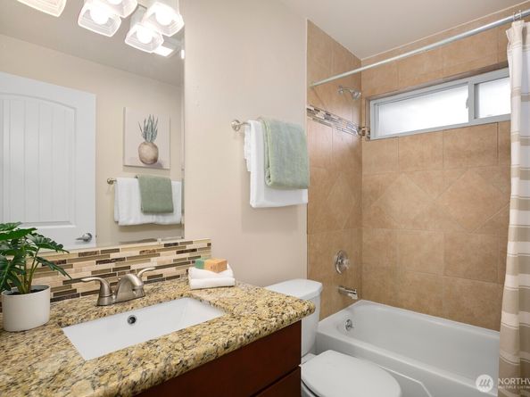 4702 233rd Street SW, Mountlake Terrace WA 98043