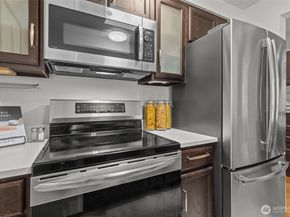 4222 Beach Drive SW 303, Seattle WA 98116