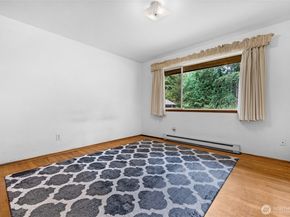 22221 45th Avenue SE, Bothell WA 98021