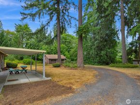 22221 45th Avenue SE, Bothell WA 98021
