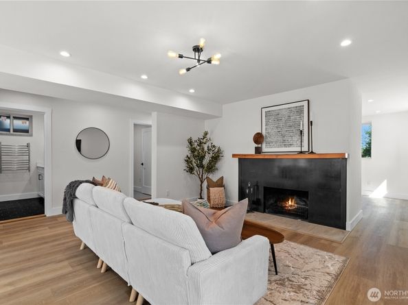 12208 SE 192nd Street, Renton WA 98058